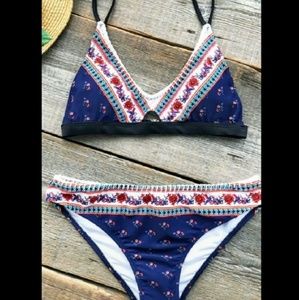 Cupshe bikini medium